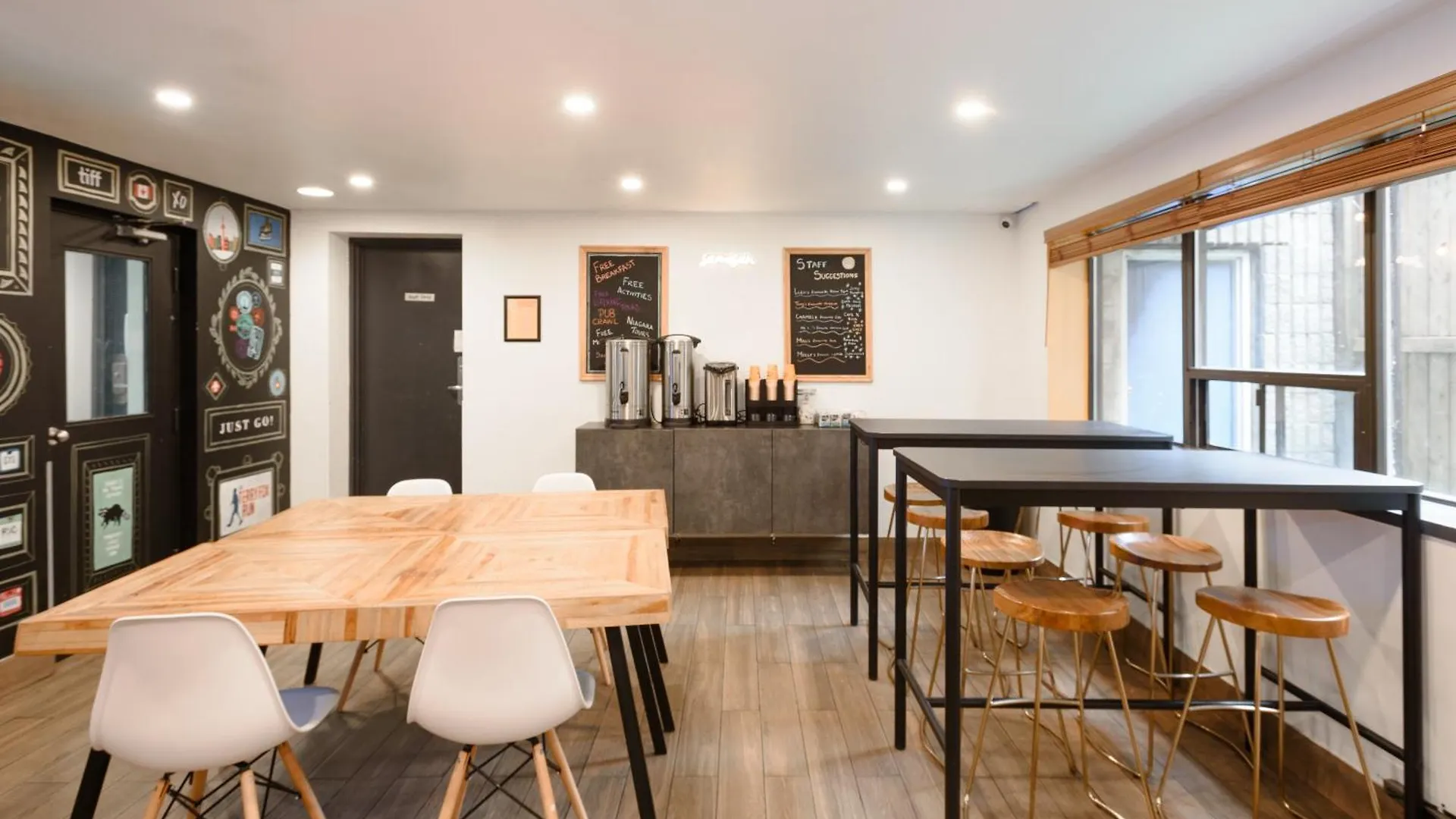 Samesun Toronto Hostel